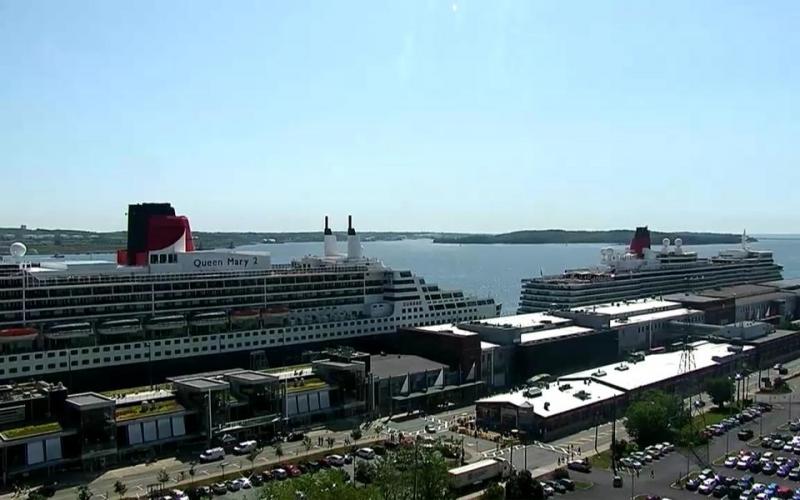 Port of Halifax - Pier 21, Halifax, Nova Scotia Webcam / Camera