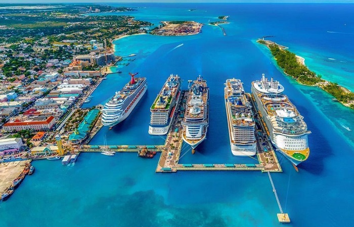 Port of Nassau, Nassau, Bahamas Webcam / Camera