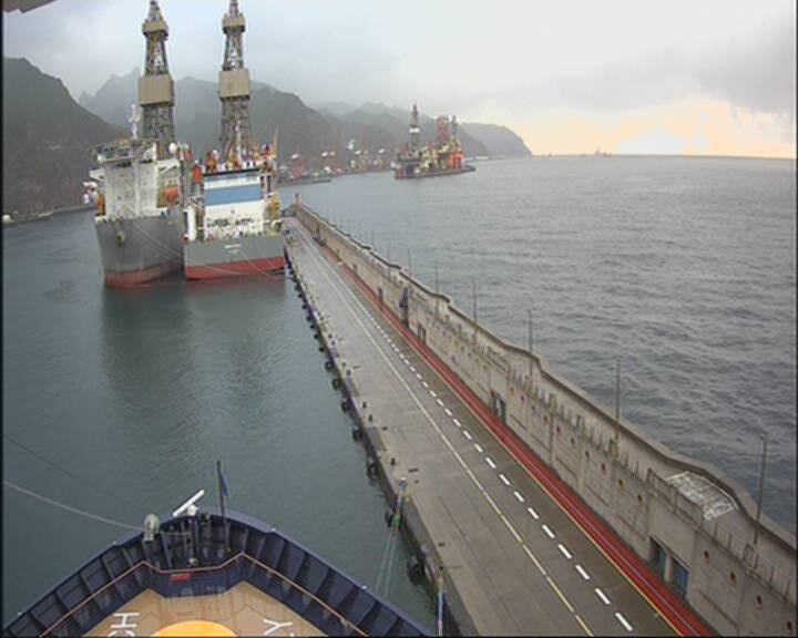 Mein Schiff 4 - Bridge (Forward) Webcam / Camera